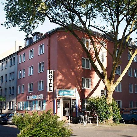 Stadt-Gut-Hotel Rheinischer Hof 에센 외부 사진