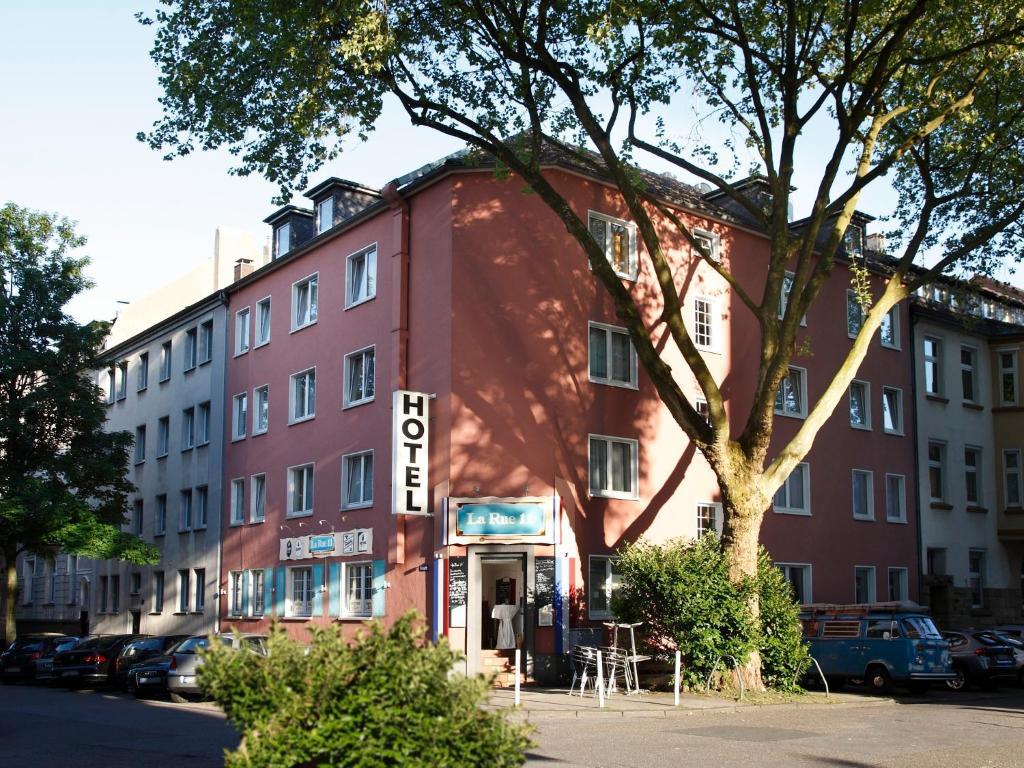 Stadt-Gut-Hotel Rheinischer Hof 에센 외부 사진