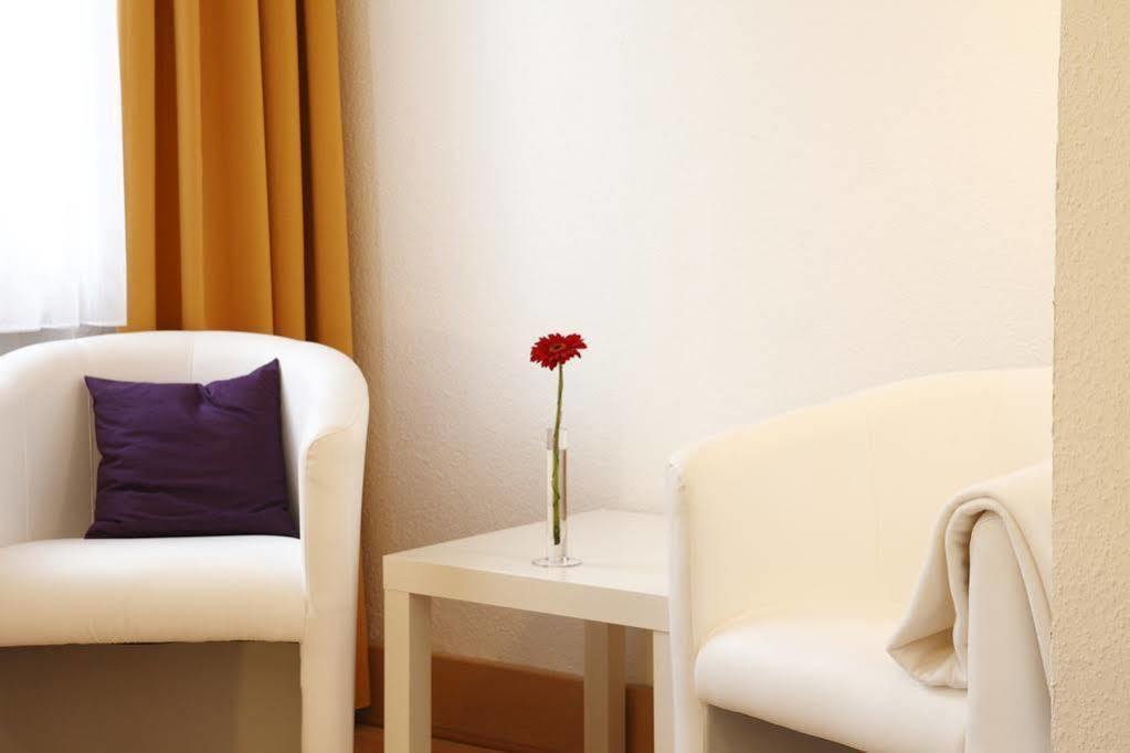 Stadt-Gut-Hotel Rheinischer Hof 에센 외부 사진